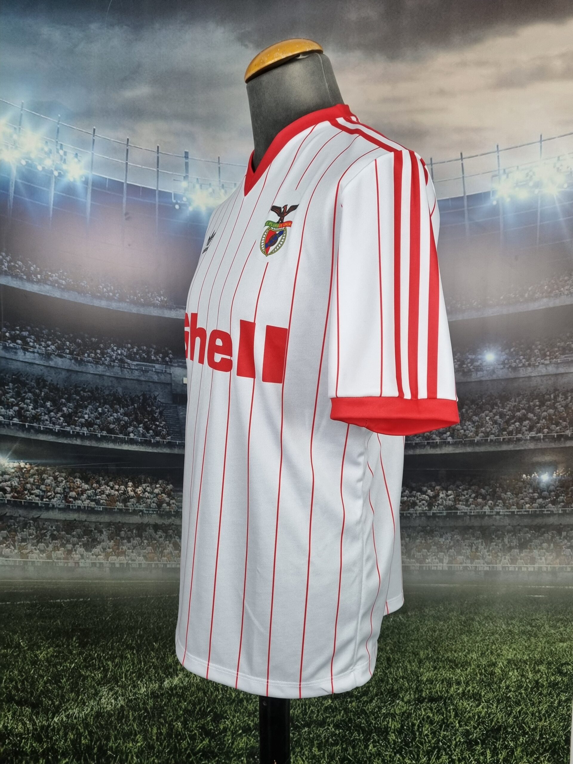 Jersey Benfica: Desain dan Sejarah Tim Sepak Bola Portugal