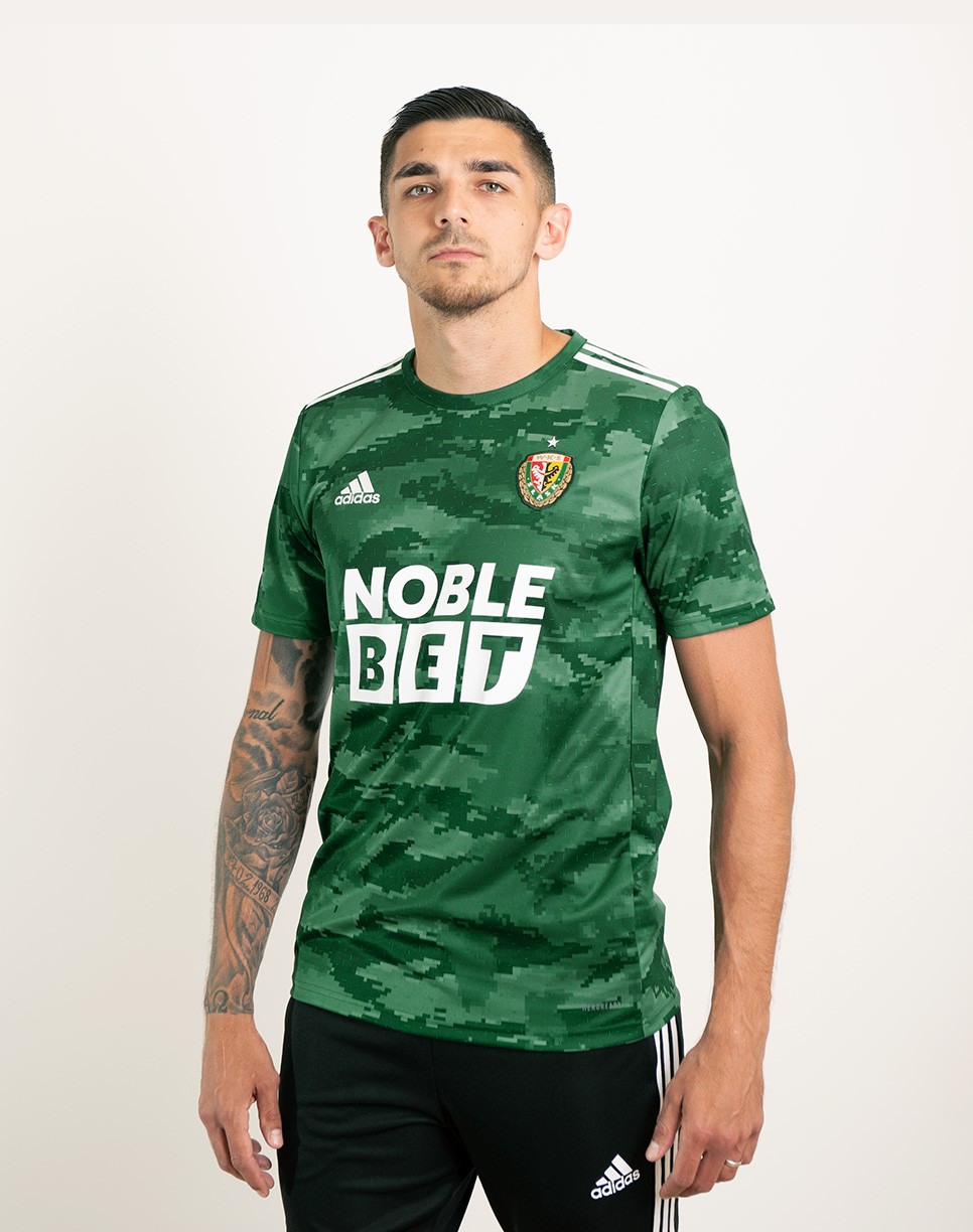 Jersey Resmi Jersey Slask Wroclaw: Desain dan Warna Terbaru